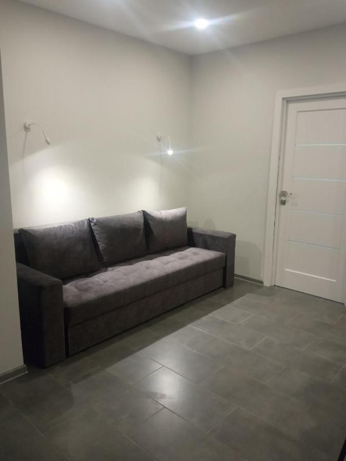 Apartment Edelweiss Użhorod Zewnętrze zdjęcie